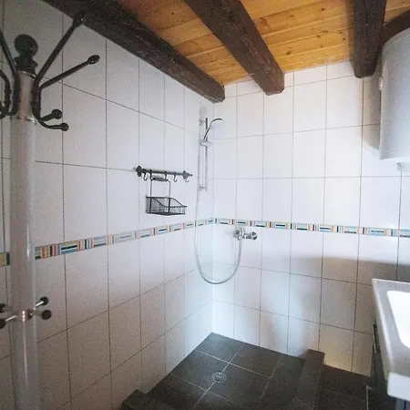 Rustic Upper Qeparo Villa